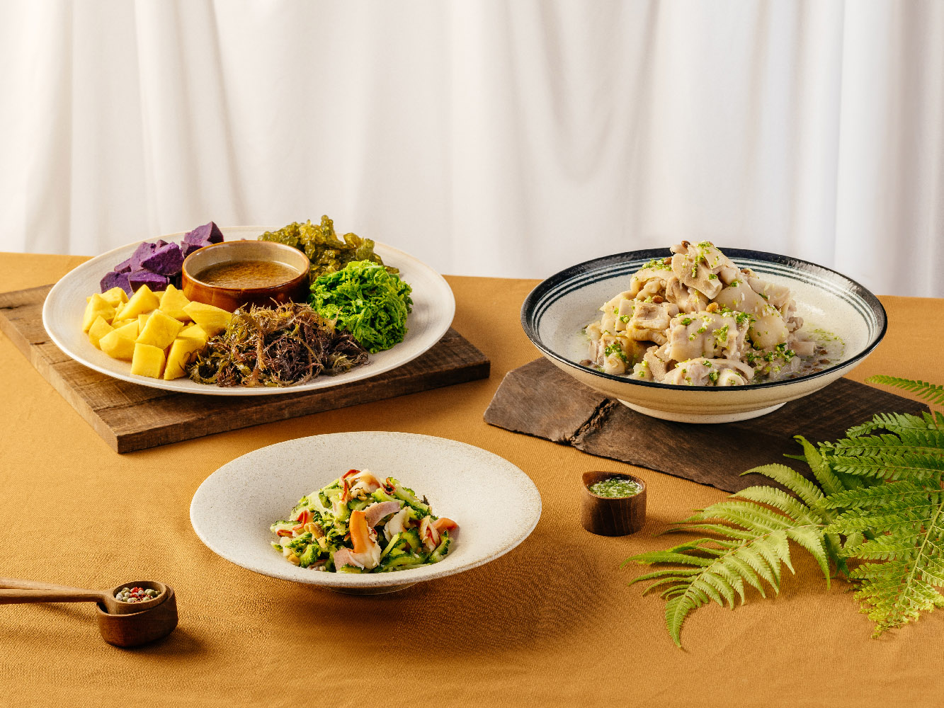 煙波早午餐豐盛的花蓮在地寶食：樹豆燜豬腳、鬼頭刀刺蔥山苦瓜、原民野菜和風沙拉